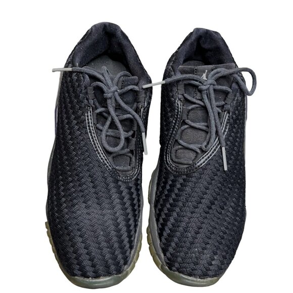 4Y Jordan Future Sneakers Black Woven low Athletic Kids Shoe Basketball Footwear - Picture 2 of 7